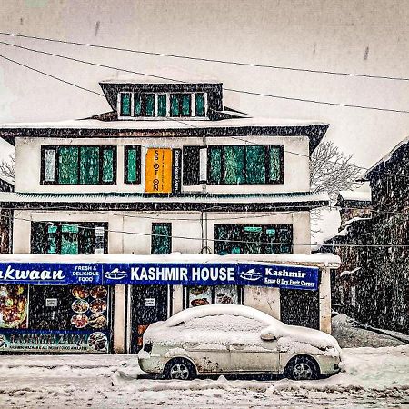 Hotel Kashmir House Pahalgām Exteriér fotografie